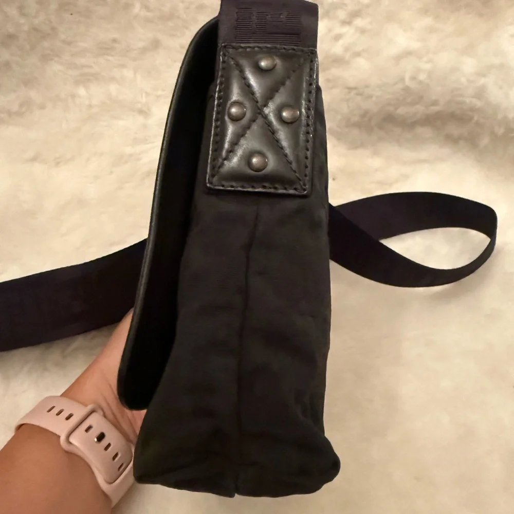 Fendi Black cross body Bag - Picture 7 of 15